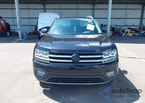 2019 Volkswagen Atlas 3.6L V6 Sel z USA, uszkodzony, nr VIN 1V2ER2CAXKC554917